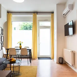 J.v Ku'damm 2 Bedroom Style +a/c&rain-shower Apartment Berlin