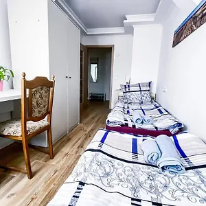 Modern Sanierte Mit 5 Einzelbetten In Leipzig-plagwitz Apartment Leipzig